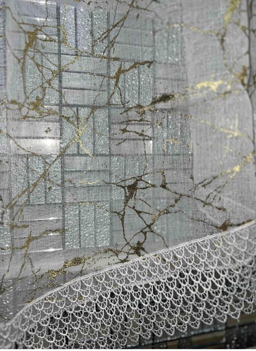 В наличии кухонный тюль