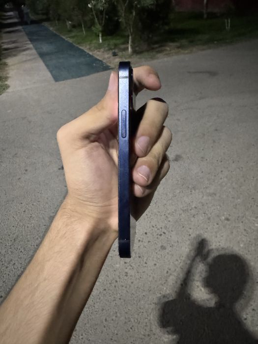 iPhone.  12 mini