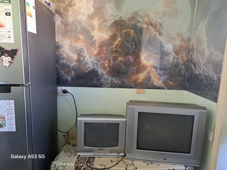 Продам два телевизора в рабочем состоянии