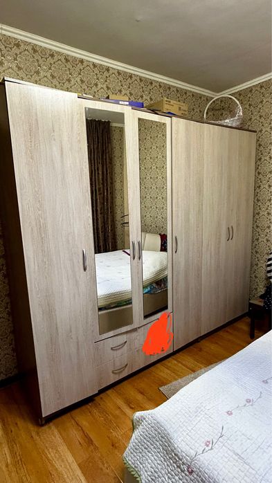 Продам шкаф в идеальном состоянии