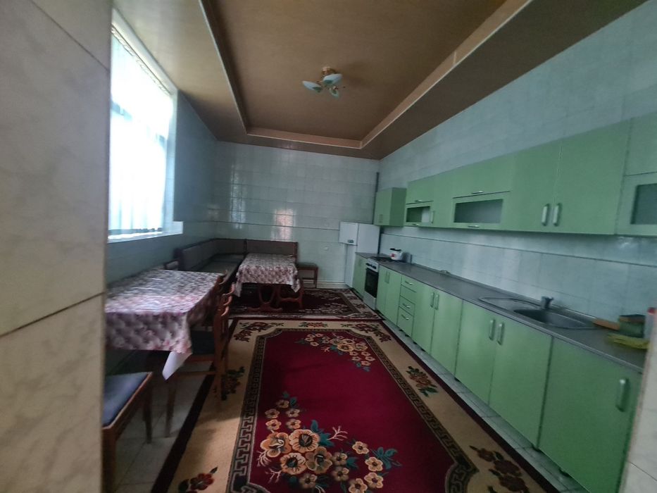 Yuqori chirchiqda oila uchun Dacha ijaraga beriladi