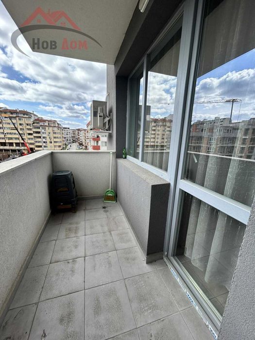 Тристаен с ГАРАЖ в цената