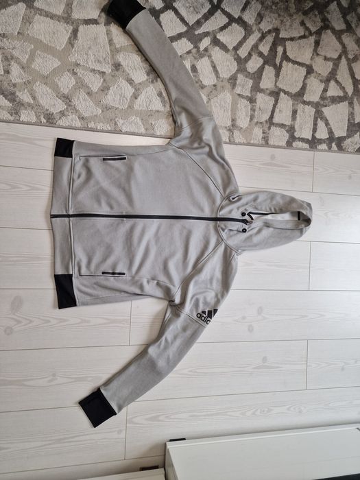 Суитчъри*Adidas*Nike*H&M*