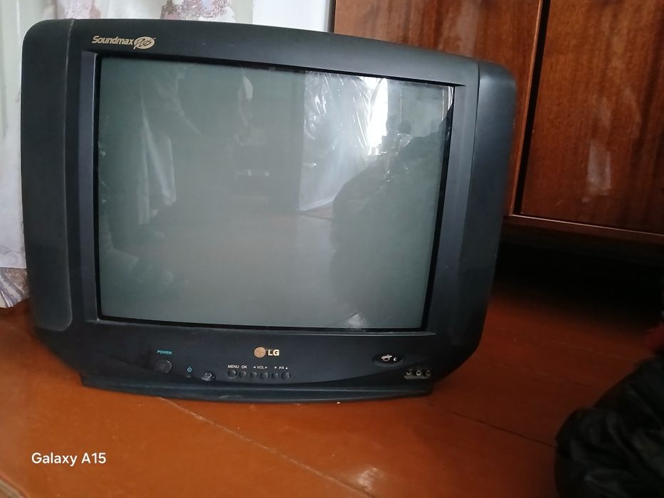 Продаю телевизор