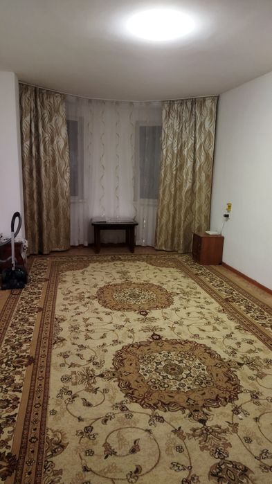 Продам 2 ком.кв.в 13 мкр.1 этаж