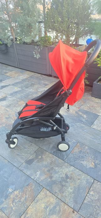 Cărucior Ultra-Compact BABYZEN YOYO² - Red (Roșu)