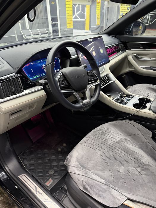 BYD Song Plus Champion qora EV 605km Toza