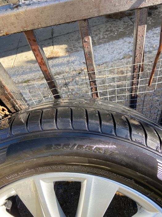 Гуми с джанти от VW Tiguan 235/55R17