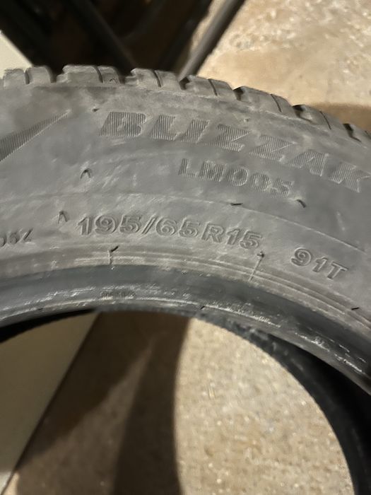 Зимни гуми Bridgestone 195/65/15-4 броя