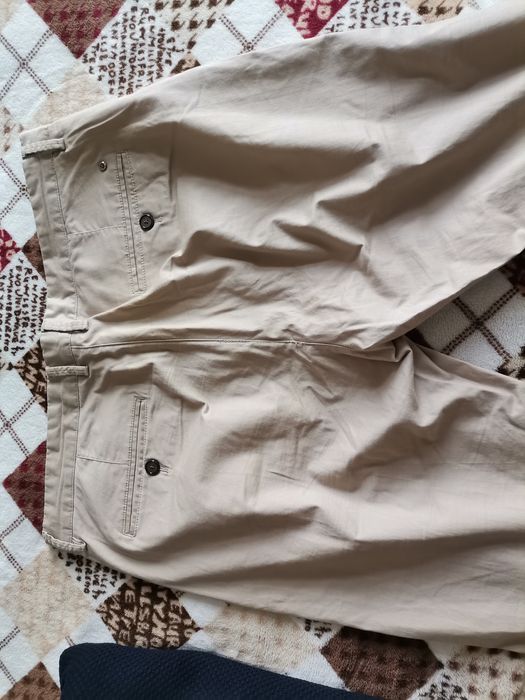 Брюки бежевые классический