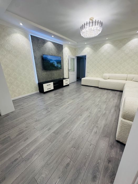 Ойбек Кунаева 4/6/9 Евро Новый Лифт Центр срочно спешите купить