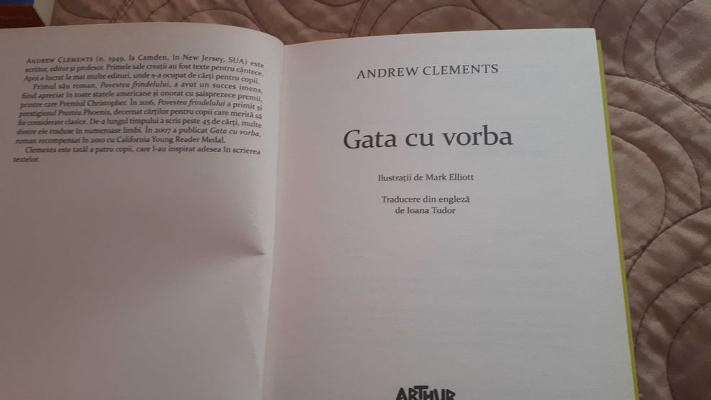 325 Carte Gata cu vorba de Andrew Clements