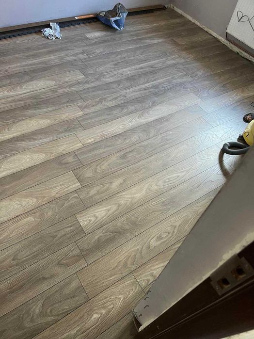 Zugrav, Vopsitor, Parchet,Glet,Gresier.