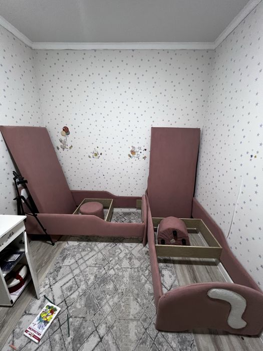 Детская кровать. 1 шт