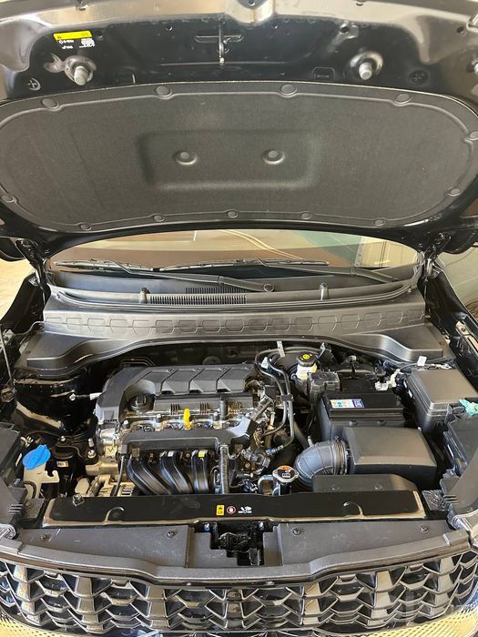 Kia Sonet 1.5 yangi