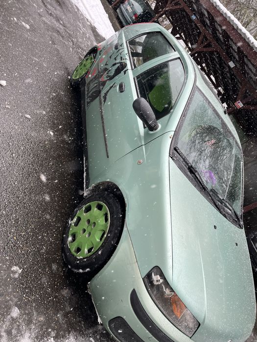 Fiat punto 1.2 2000 ani