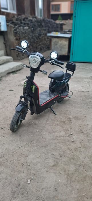 Продам чёрный sk8