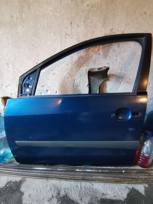 Предна лява врата Ford Fiesta 2008г.
