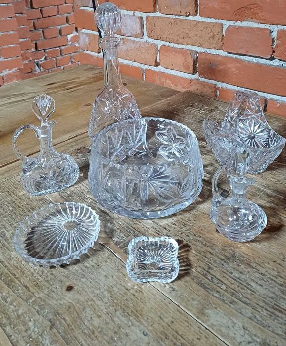 Pahare și sticle din cristal și sticlă  – 70 buc, modele diverse