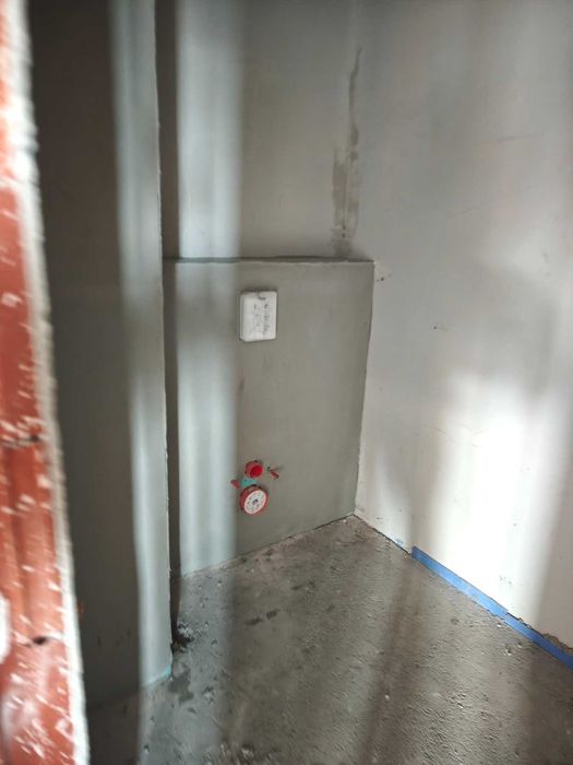 135 кв.м комфорт в „Розатера“, Казанлък – модерен дом с потенциал!