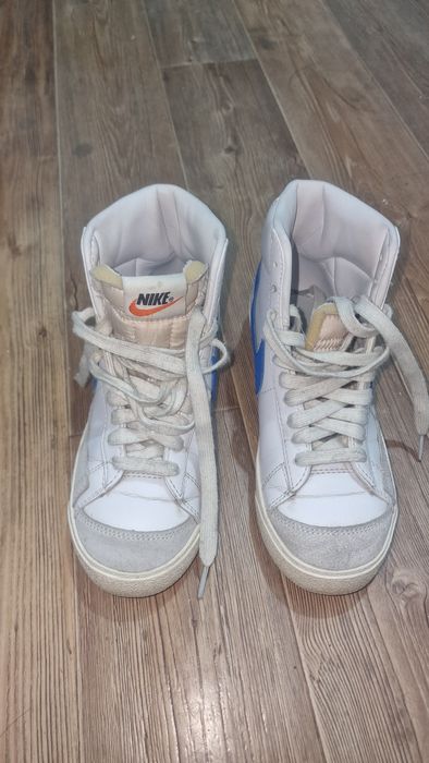 Кроссовки экокожа. Вьетнам.