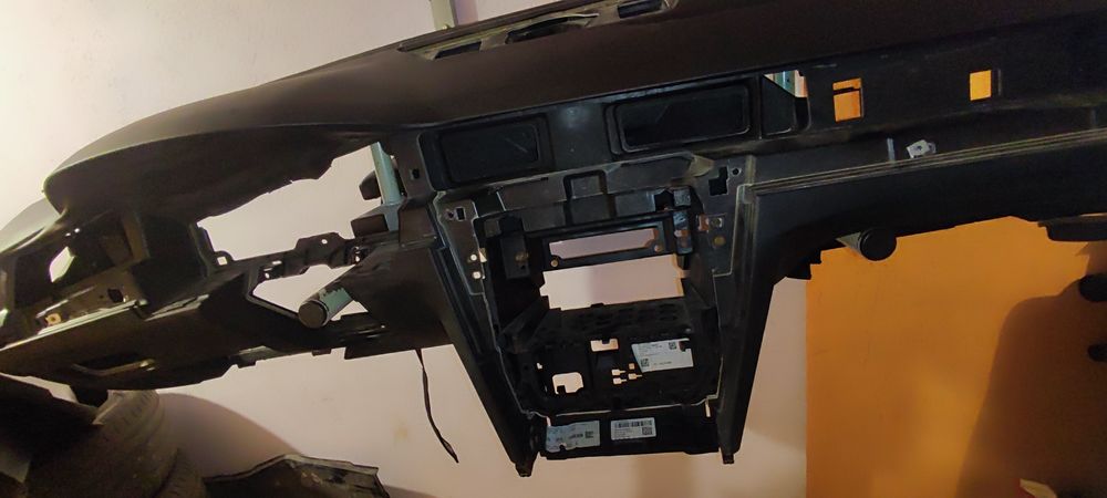 Табло за Passat b8