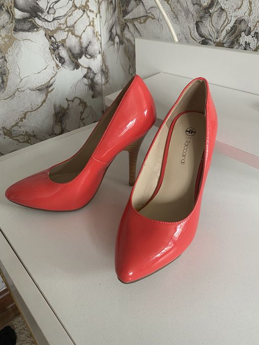 Женский туфли 37 размер