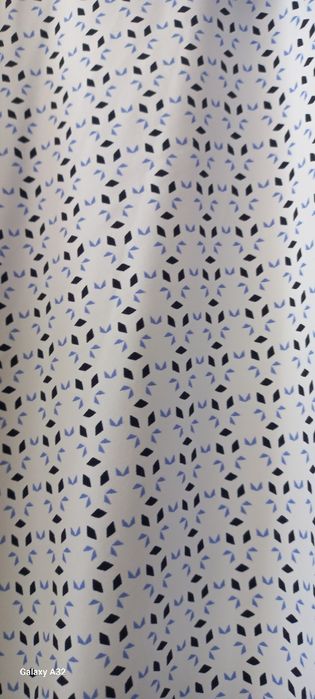 Vând camasa bărbătească  marca HUGO,slim fit