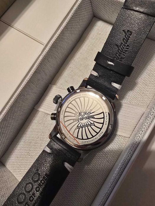 Out of Order - Pilot Cronografo