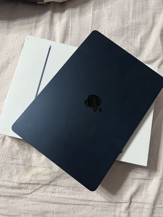 Macbook air m2 8/256 макбук эир