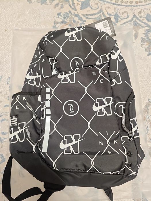 Продам сумку nike elite bag