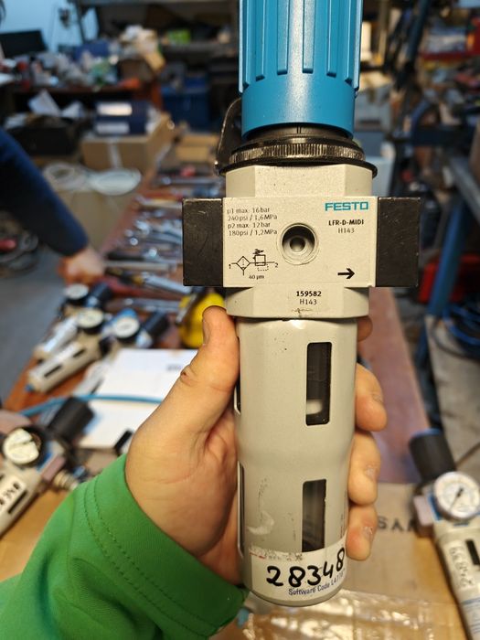 Vând lot de regulatoare FESTO