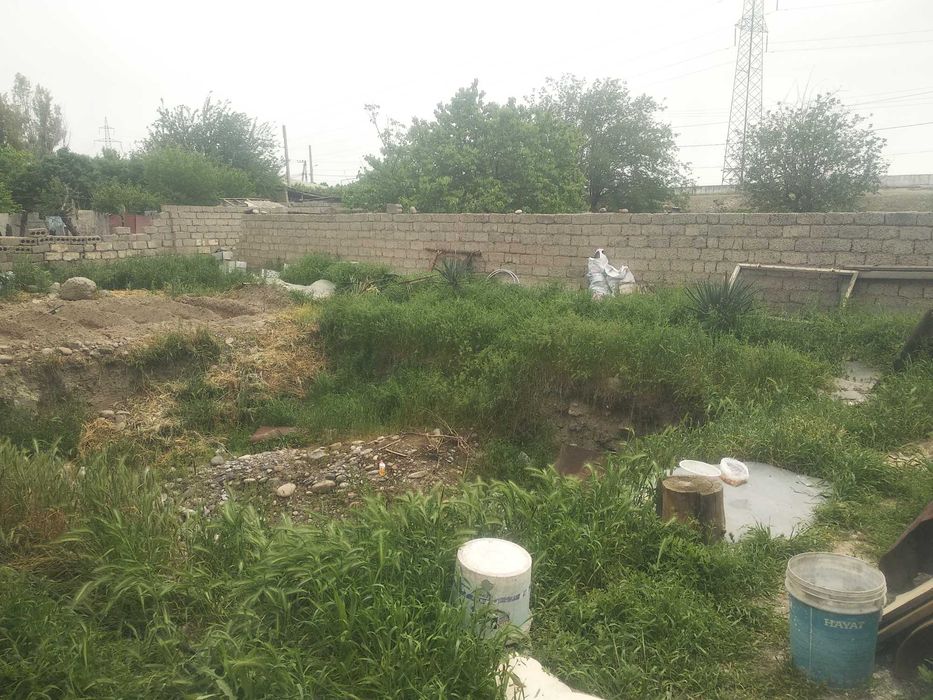 Yer sotiladi 2 sotix Qoʻyliq srochno arzonga