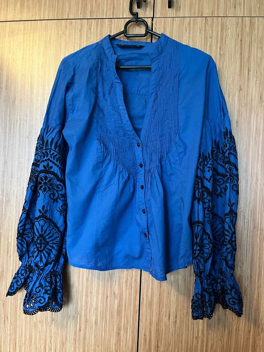 Разпродавам Сака и ризи-различни размери