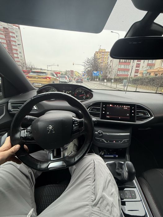 Urgent PRET FIX Peugeot 308 GT Line 2018 1.6 HDi Automată Stare foarte bună Consum mic
