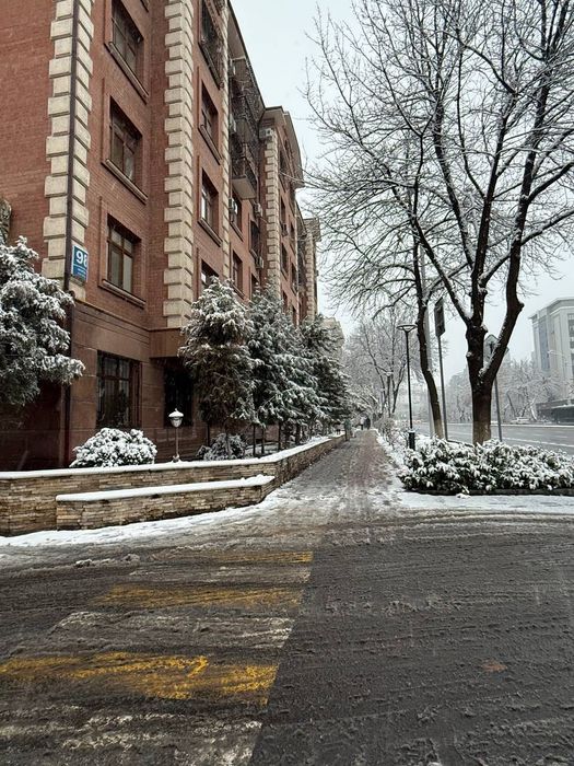 Gabus Sotuvda 2 xonalik uy remont Nukus ko’chasi Glinka Yakkasaroy
