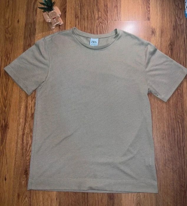 Tricou Zara, marimea M