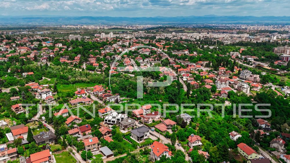 Парцел за продажба в.з Горна Баня
