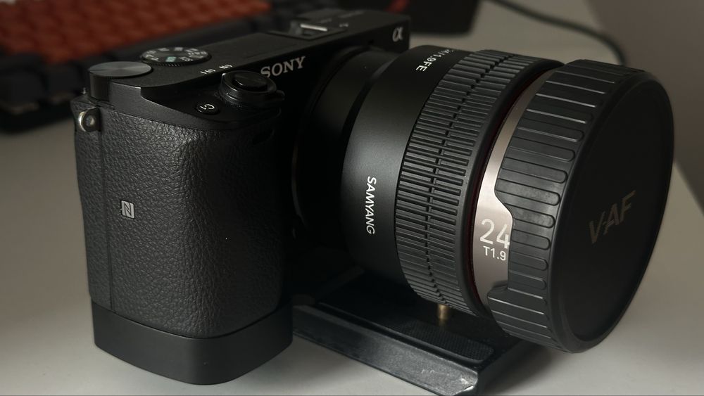 Samyang V-AF 24mm T1.9 (Sony FE) Obiectiv aparat foto