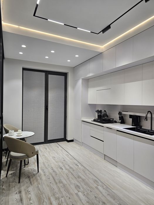 Сдаётся долгосрочный новая квартира Только иностранам!!