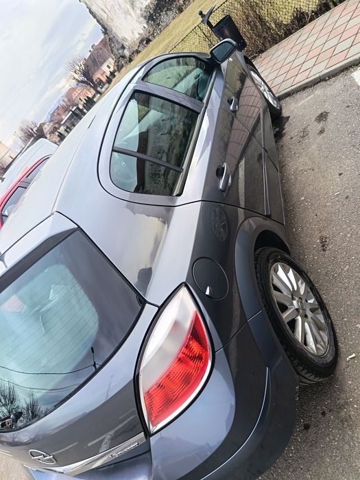 De vânzare Opel Astra H wirtport