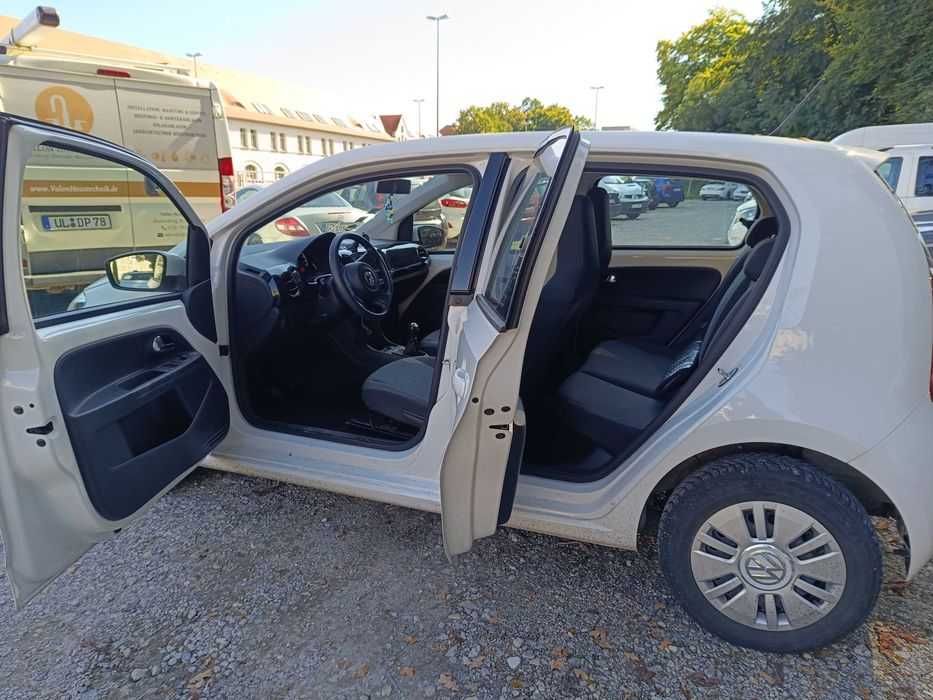 Volkswagen Up 2016 benzină, 4.000 € — imagine 4