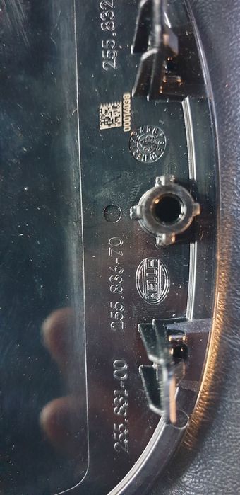 Емблема за mazda с радар KBB3 507Z0