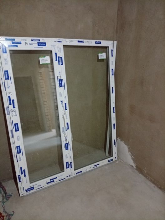 Терезе есігімен сатылады балконға