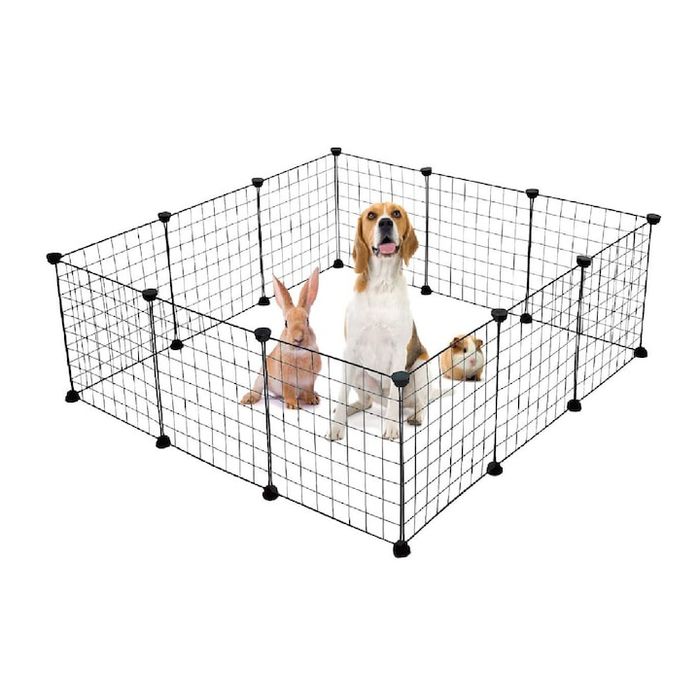 Клетка - ограждение за котки, кучета, зайци и други домашни любимци.