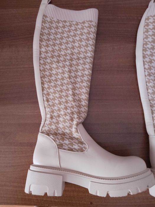 Дамски боти тип чорап