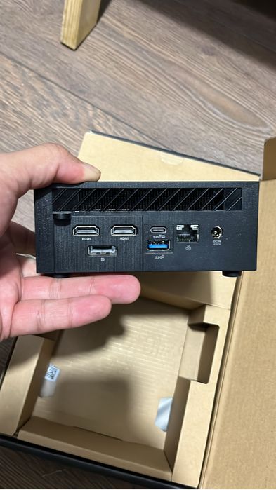 Asus mini pc новый