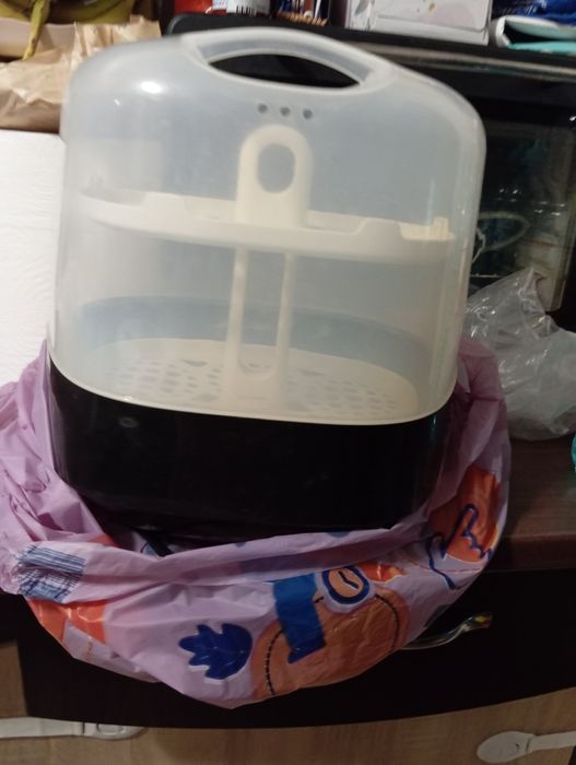 Sterilizator biberoane