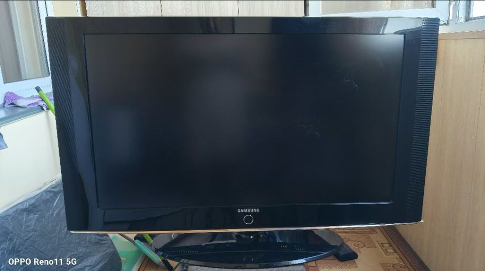 Продам телевизор