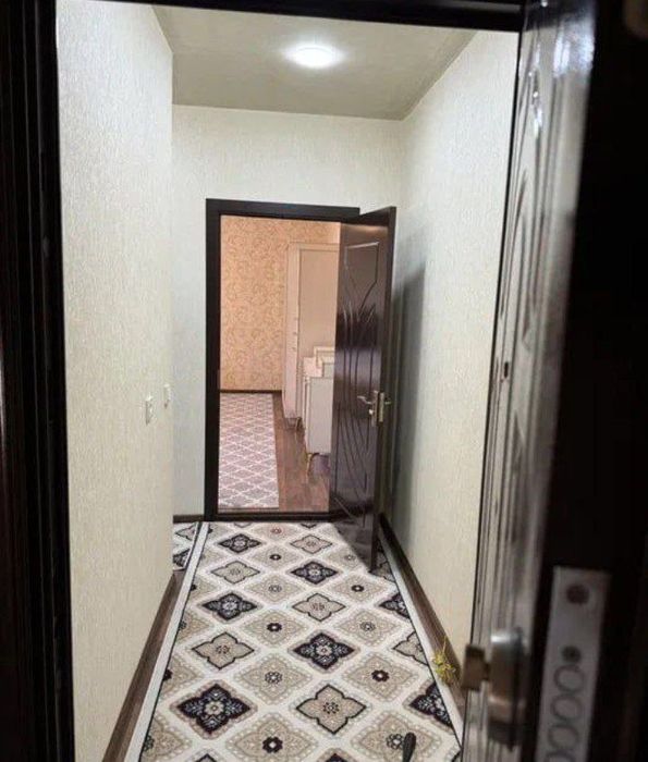 Sergili) metro va Golden life savdo markazi juda yaqin. .